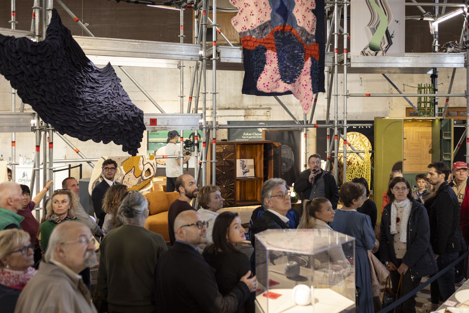 Objektív szakmai és szórakoztatóan szubjektív tárlatvezetések várják a 360DBP látogatóit