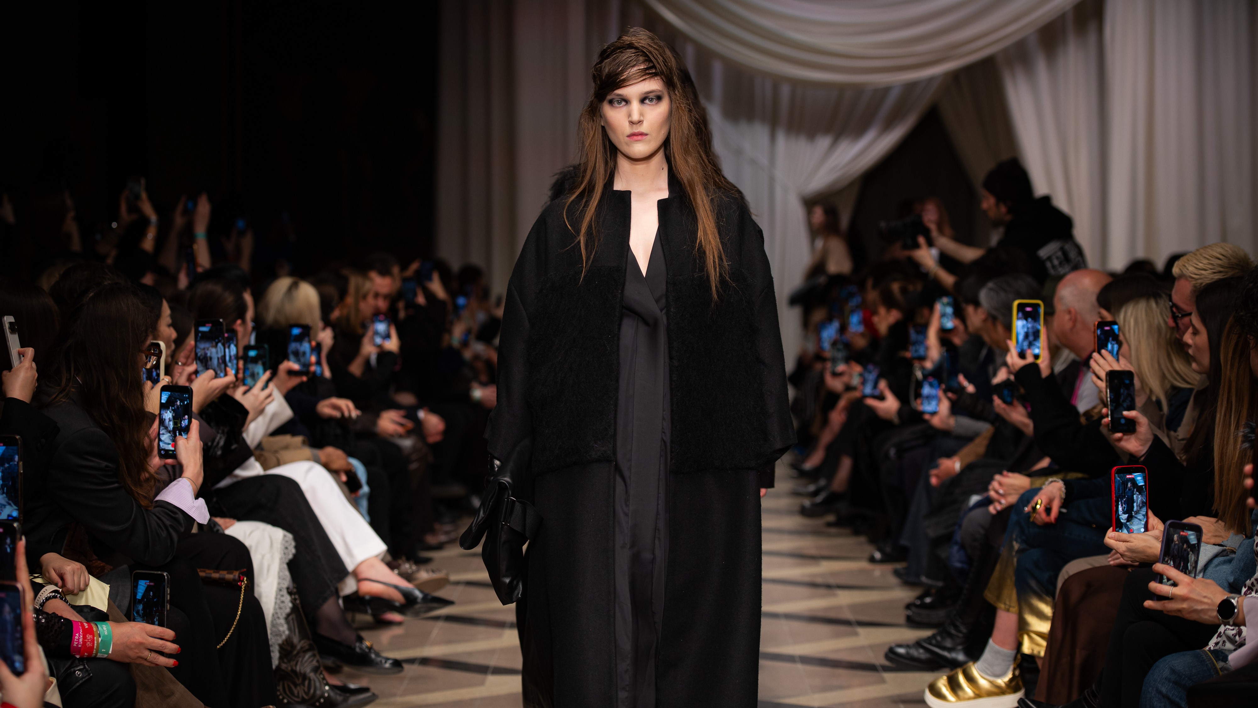 A NUBU a Milano Fashion Week hivatalos programjában, a Rinascente exkluzív terében mutatkozik be