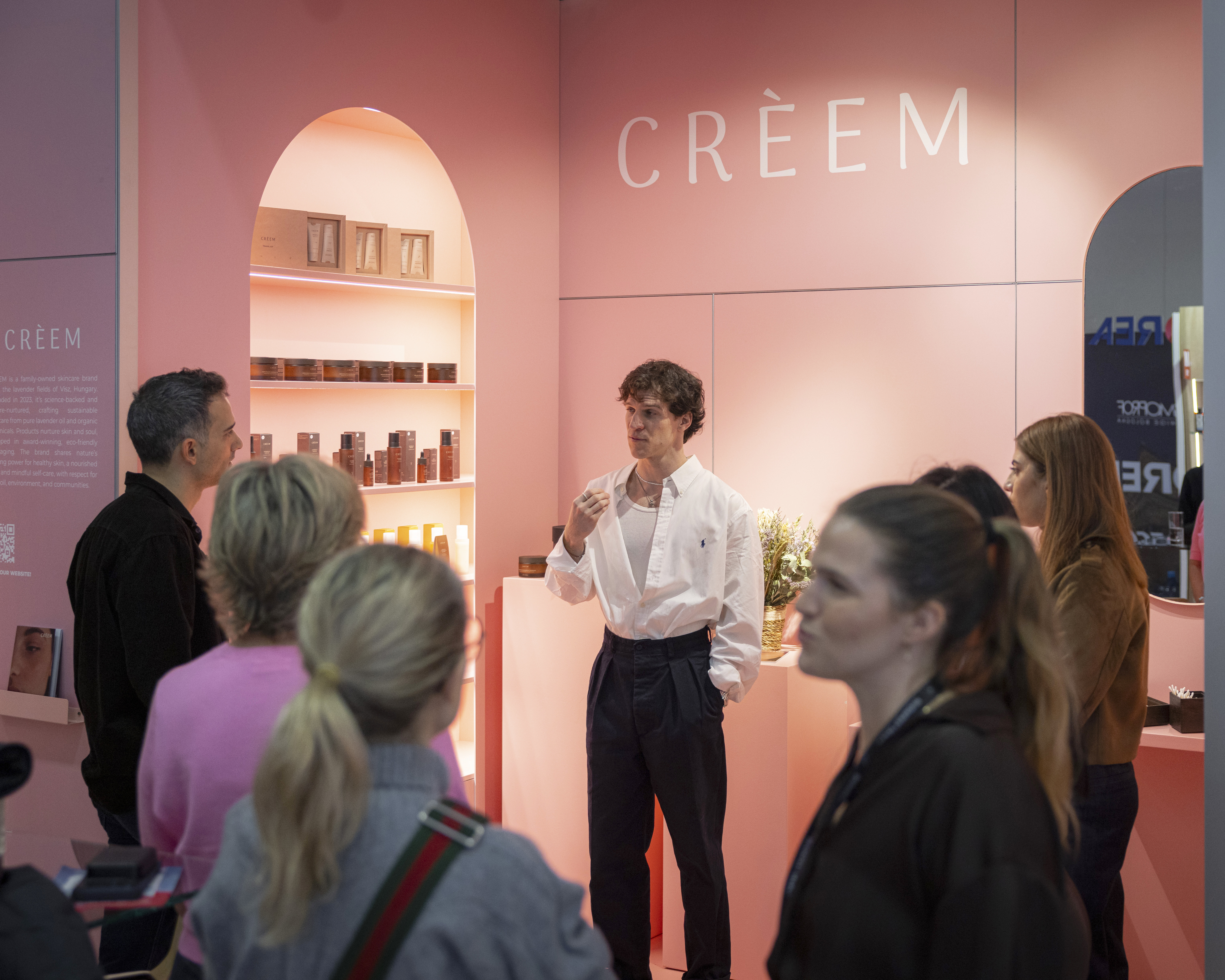 A világ egyik vezető szakvásárán mutatkoztak be a magyar szépségipari márkák