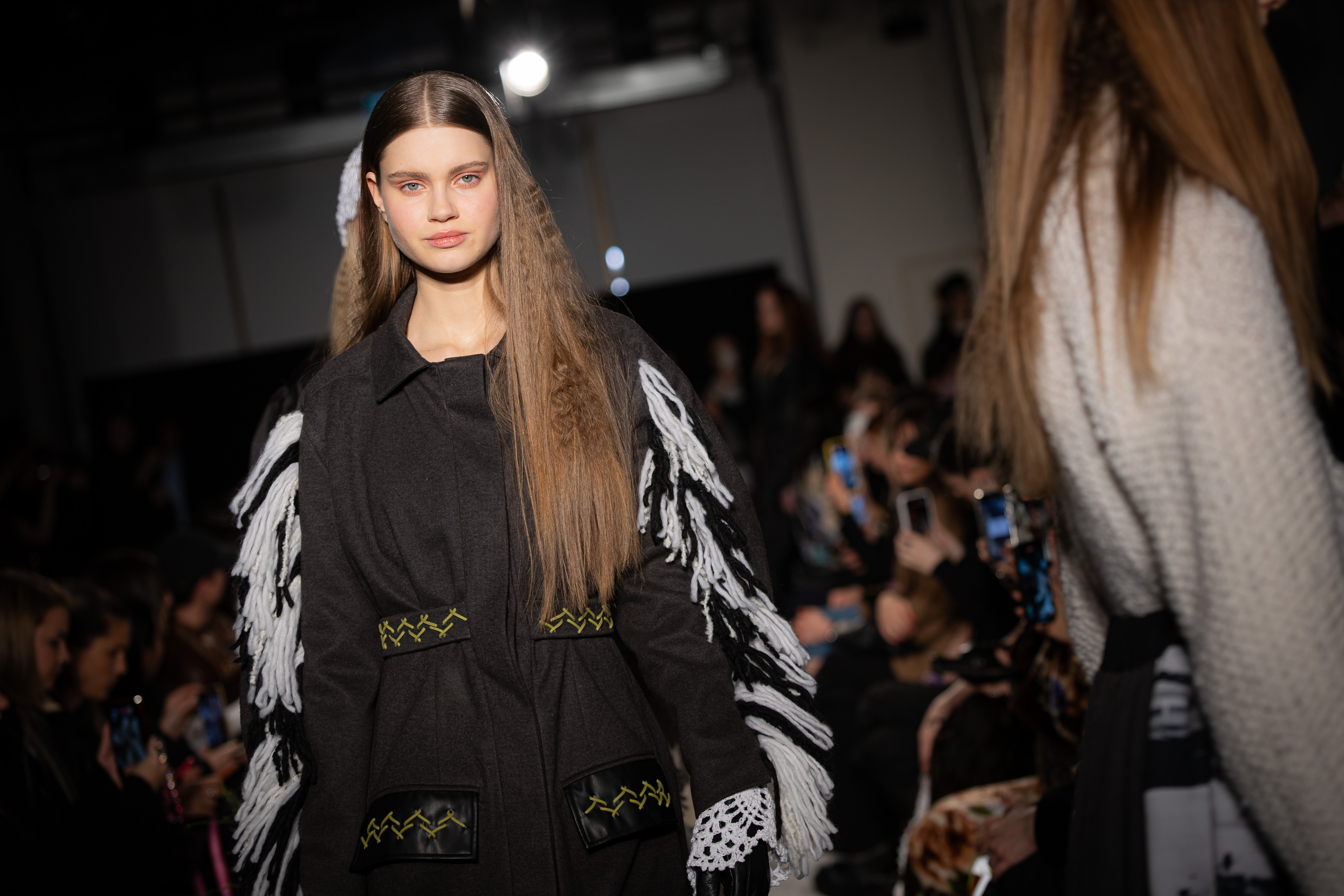 siphiaron_danielle_szalkay_noemi_nodzenskii_bancla_bcefw_aw2627-28.jpeg